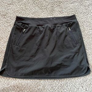 Women’s Athletic Dark Grey Skirt - Size L